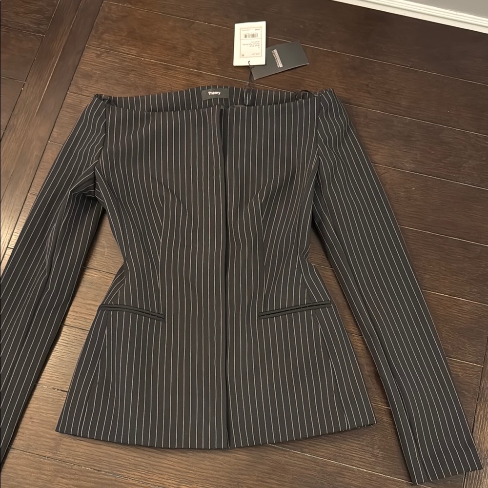 Theory Elegant Gray Pinstripe Women's Blazer